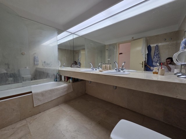 4 Schlafzimmer Apartment in Marbella