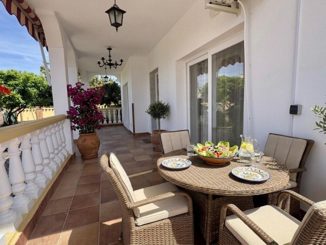 5 Makuuhuoneen Huvila Alhaurín de la Torre