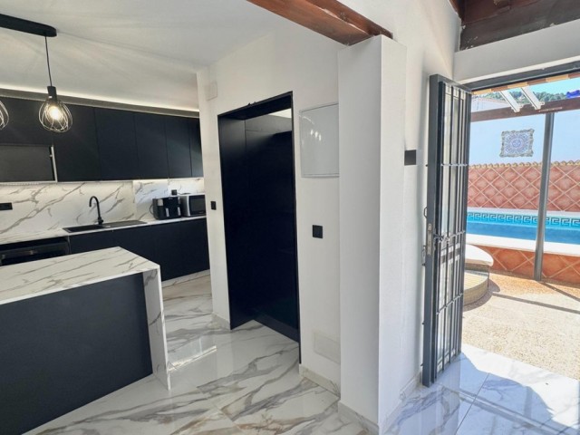 5 Makuuhuoneen Huvila Alhaurín de la Torre