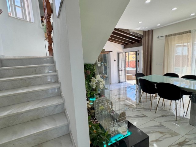 5 Makuuhuoneen Huvila Alhaurín de la Torre