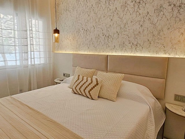 Villa avec 3 Chambres  à Estepona