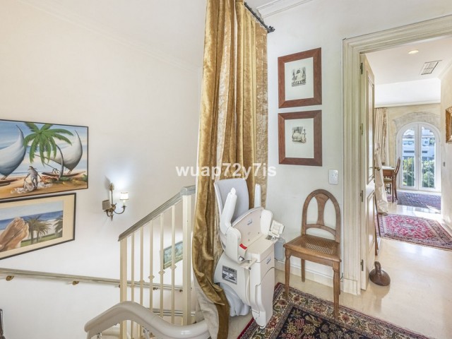 2 Makuuhuoneen Rivitalo Benahavís