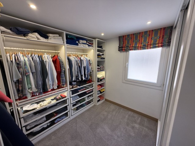 2 Schlafzimmer Apartment in Elviria