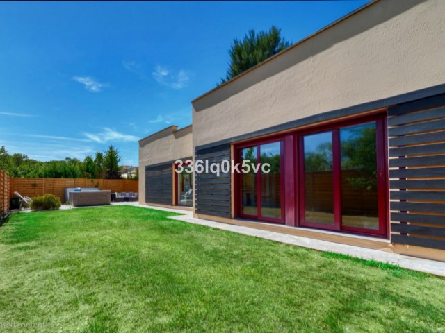 3 Makuuhuoneen Huvila Benahavís