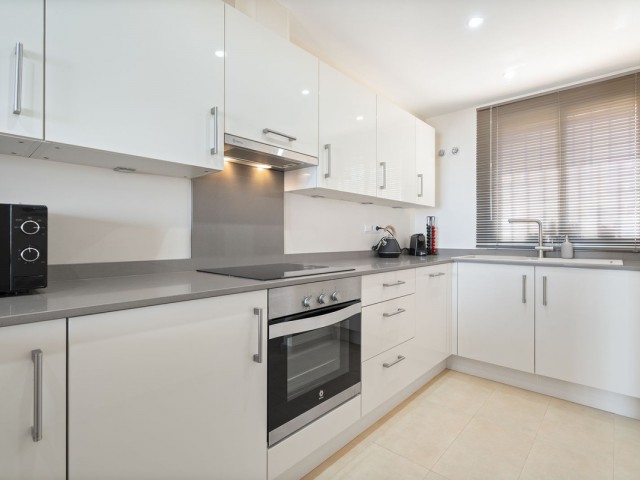 3 Makuuhuoneen Huoneisto Casares Playa