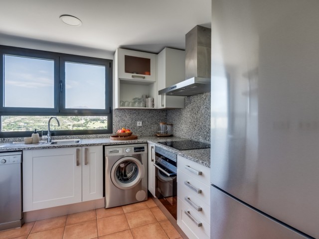 Apartamento con 2 Dormitorios  en Estepona