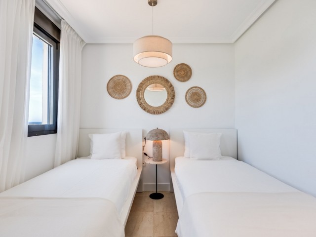 Apartamento con 2 Dormitorios  en Estepona