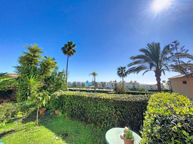 3 Makuuhuoneen Rivitalo Estepona