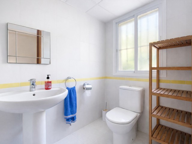 3 Makuuhuoneen Rivitalo Estepona