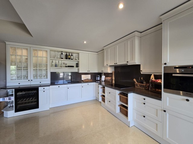 2 Makuuhuoneen Huoneisto Benahavís