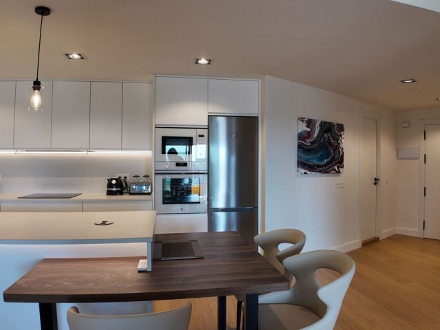 3 Makuuhuoneen Huoneisto San Pedro de Alcántara