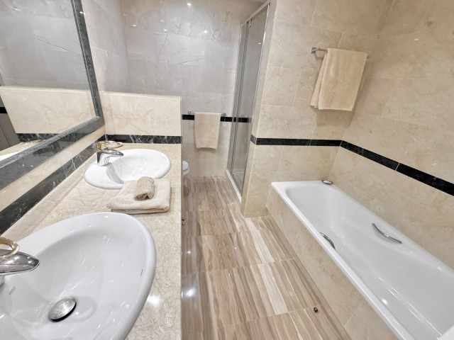 2 Makuuhuoneen Huoneisto Elviria