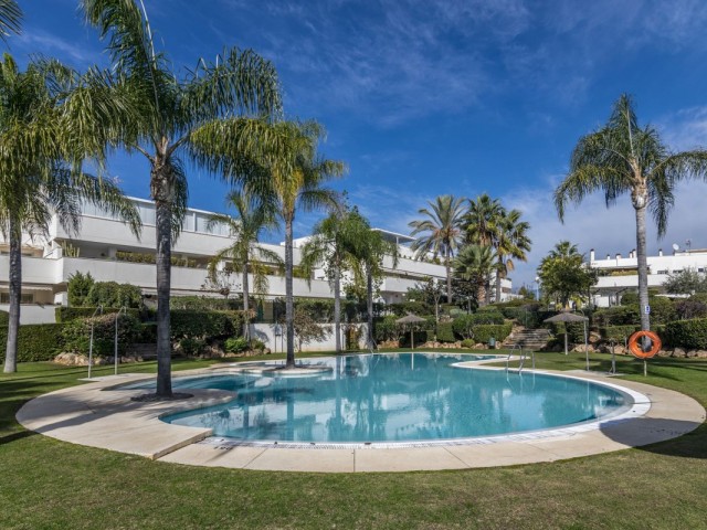 2 Schlafzimmer Apartment in Nueva Andalucía