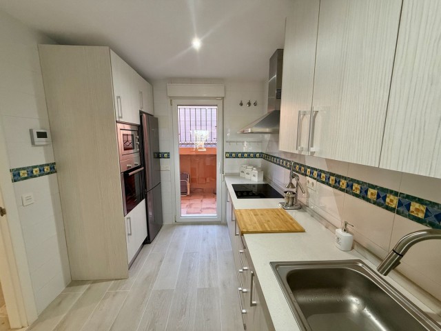Radhus, Cabopino, R5365018