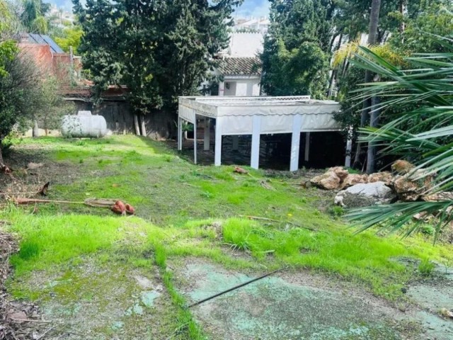  Tontti Nueva Andalucía