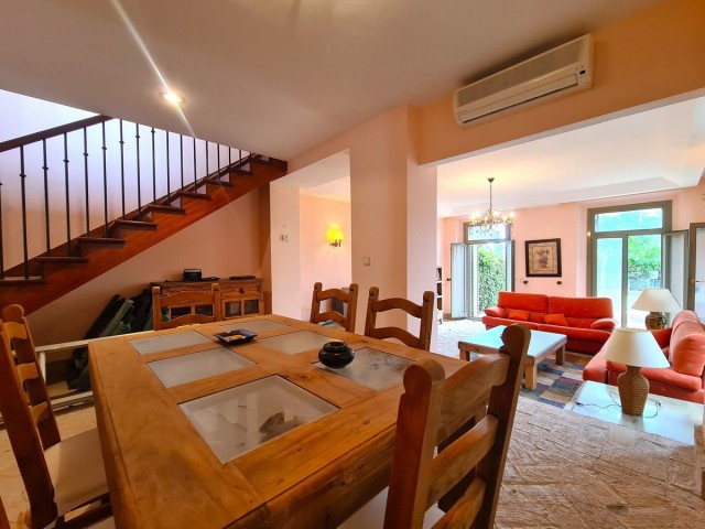 3 Schlafzimmer Reihenhaus in Sotogrande