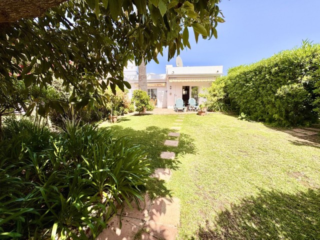 2 Soveroms Villa i Nueva Andalucía