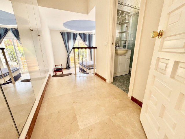 2 Soveroms Villa i Nueva Andalucía