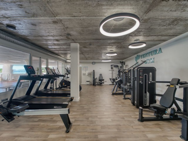 3 Makuuhuoneen Huoneisto Puerto Banús