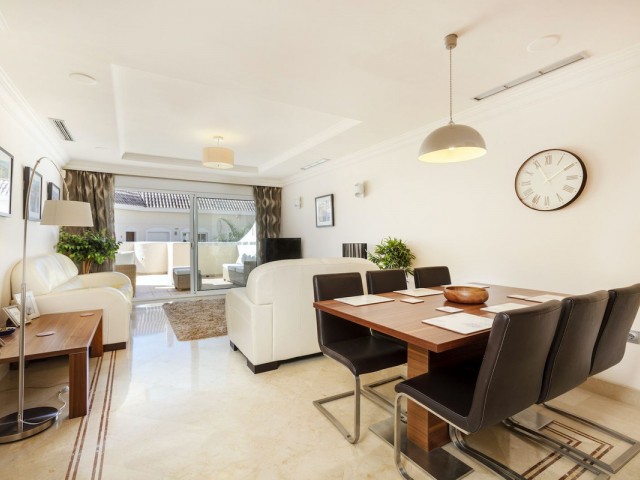 Appartement avec 2 Chambres  à Nueva Andalucía