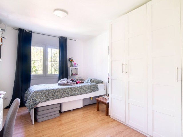 4 Makuuhuoneen Rivitalo Atalaya