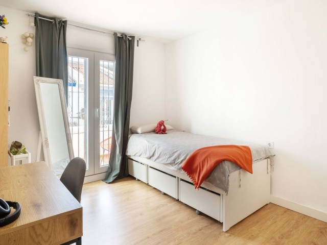 4 Makuuhuoneen Rivitalo Atalaya