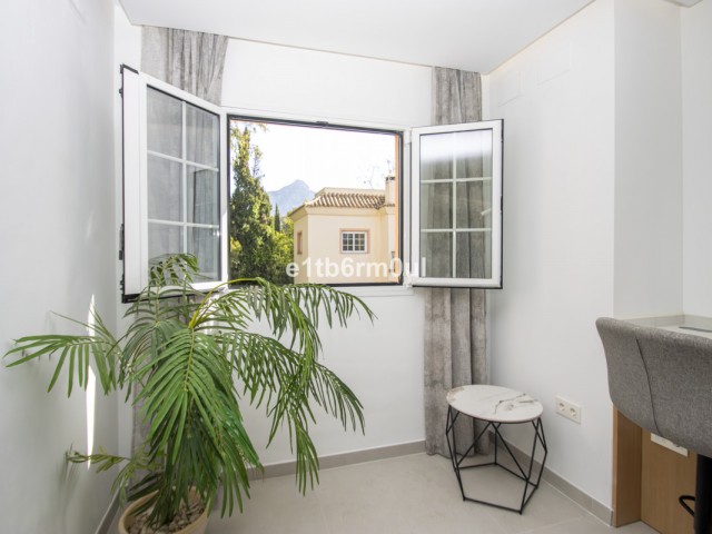 Appartement avec 2 Chambres  à Nueva Andalucía