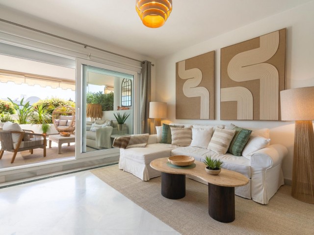 2 Makuuhuoneen Huoneisto Nueva Andalucía