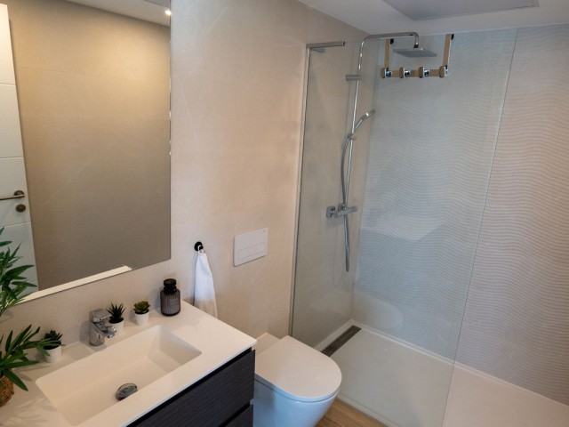 2 Makuuhuoneen Huoneisto Estepona