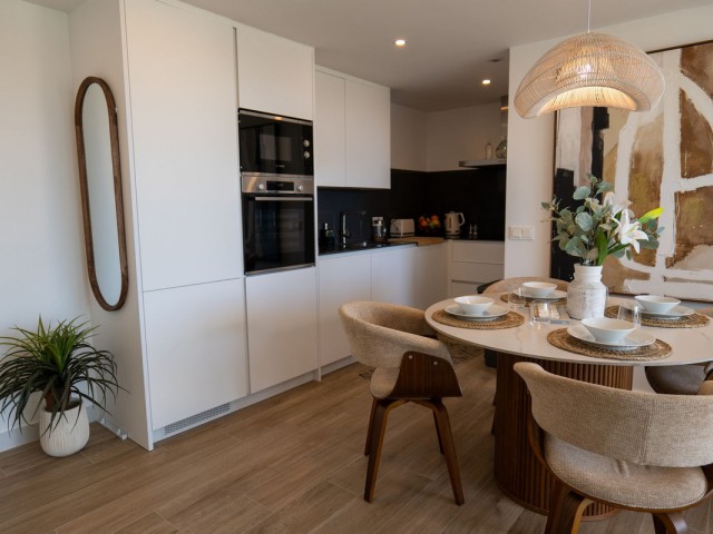 2 Makuuhuoneen Huoneisto Estepona