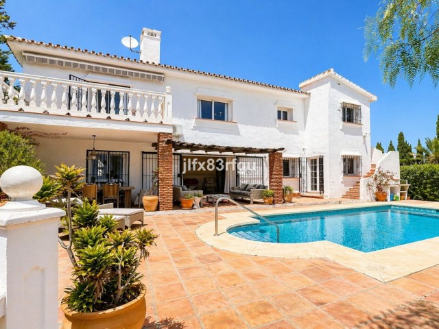 4 Makuuhuoneen Huvila Riviera del Sol