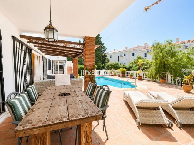 4 Makuuhuoneen Huvila Riviera del Sol