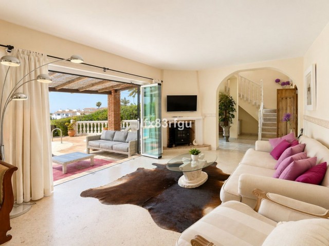 4 Makuuhuoneen Huvila Riviera del Sol