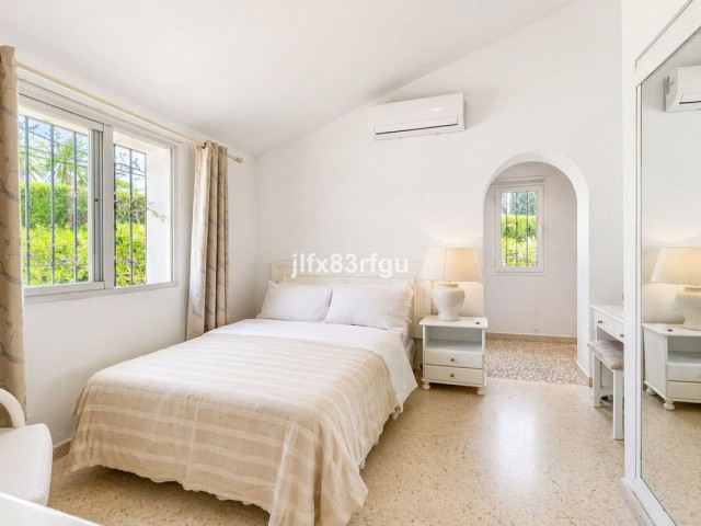 4 Makuuhuoneen Huvila Riviera del Sol