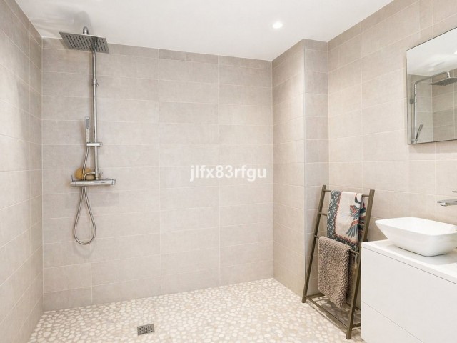 4 Makuuhuoneen Huvila Riviera del Sol