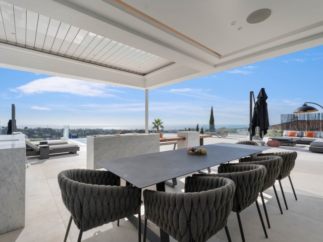 6 Makuuhuoneen Huvila Benahavís