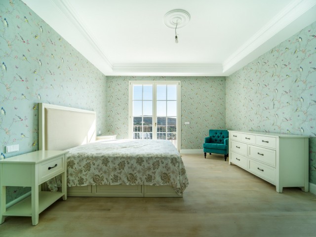 6 Makuuhuoneen Huvila Benahavís