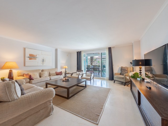 3 Makuuhuoneen Huoneisto Sotogrande Marina