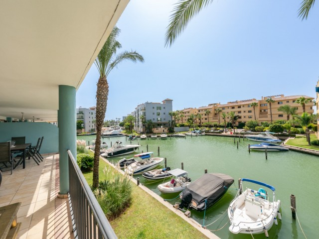 3 Makuuhuoneen Huoneisto Sotogrande Marina