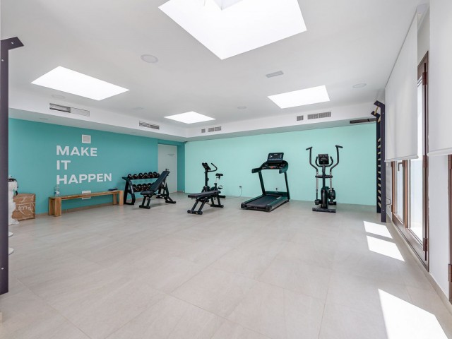 3 Makuuhuoneen Huoneisto Estepona