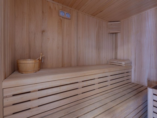 3 Makuuhuoneen Huoneisto Estepona