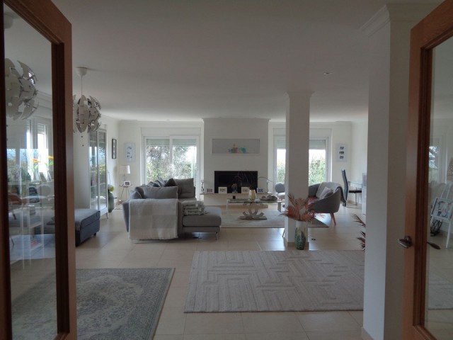 4 Makuuhuoneen Huvila Alhaurín de la Torre