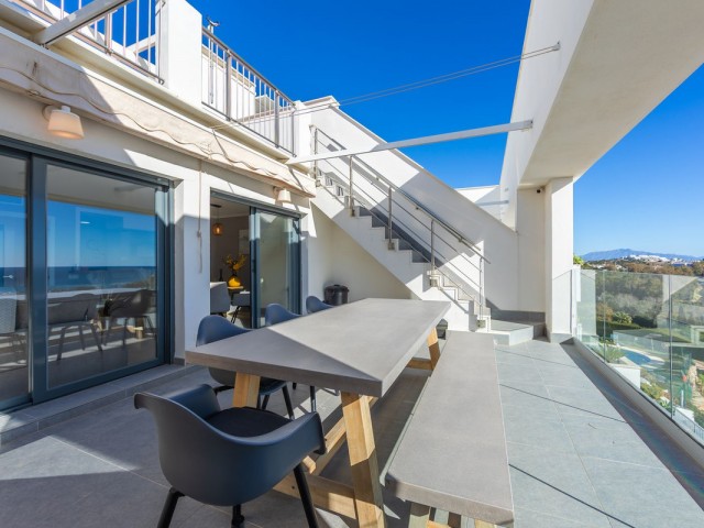 Kattohuoneisto Casares Playa