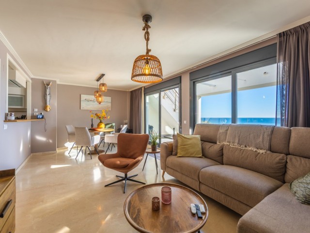 Kattohuoneisto Casares Playa