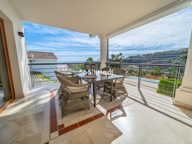 5 Makuuhuoneen Huvila Benahavís