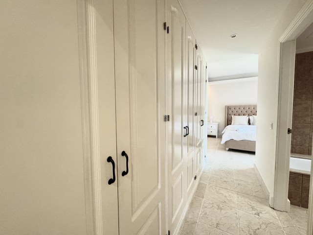 3 Makuuhuoneen Huoneisto Los Flamingos