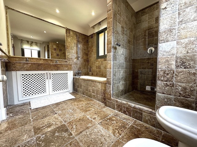 3 Makuuhuoneen Huoneisto Los Flamingos