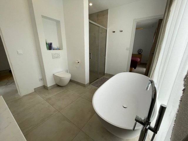 3 Makuuhuoneen Huvila Estepona