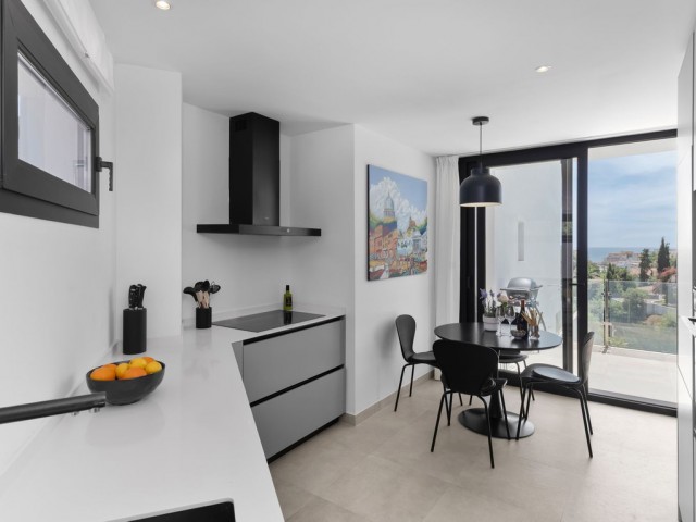 4 Makuuhuoneen Rivitalo Torreblanca