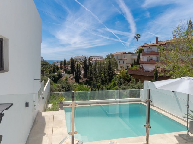 4 Makuuhuoneen Rivitalo Torreblanca